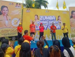 Peserta Goyang Gemoy Dan Zumba Lady Olga Tetap Semangat Meski Di Guyur Hujan