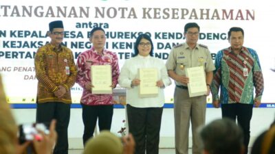 Penandatanganan MOU Kades antara Kejaksaan Negeri dan Kantor Pertanahan Kendal