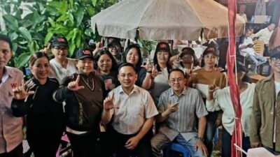 Papa Ani Wenny Lumentut dan Pnt, Michael Mait Kini Menjadi Idola Baru di Kalangan The Power Emak – Emak