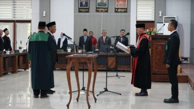 Gumelar Dilantik Jadi Wakil Ketua DPRD Kota Pekalongan Periode 2024-2029