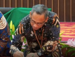 Sinergi Untuk Sulawesi Utara Hebat: Kepala BPS Sulut Aidil Adha Hadir Acara Penyerahan DIPA Dan TKD 2025