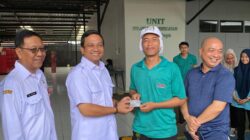 Pemkot Salurkan BLT DBHCHT Ribuan Buruh Rokok
