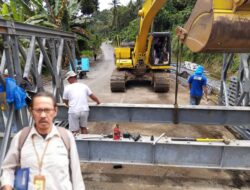 LSM INAKOR Dorong Transparansi dan Akuntabilitas pada Pekerjaan Jembatan Darurat di Muntoi