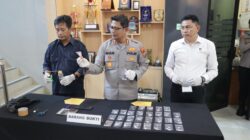 Polresta Manado Gelar Konferensi Pers terkait Ungkap Peredaran Sabu Awal 2026, Residivis Ditangkap dengan 30 Paket Siap Edar